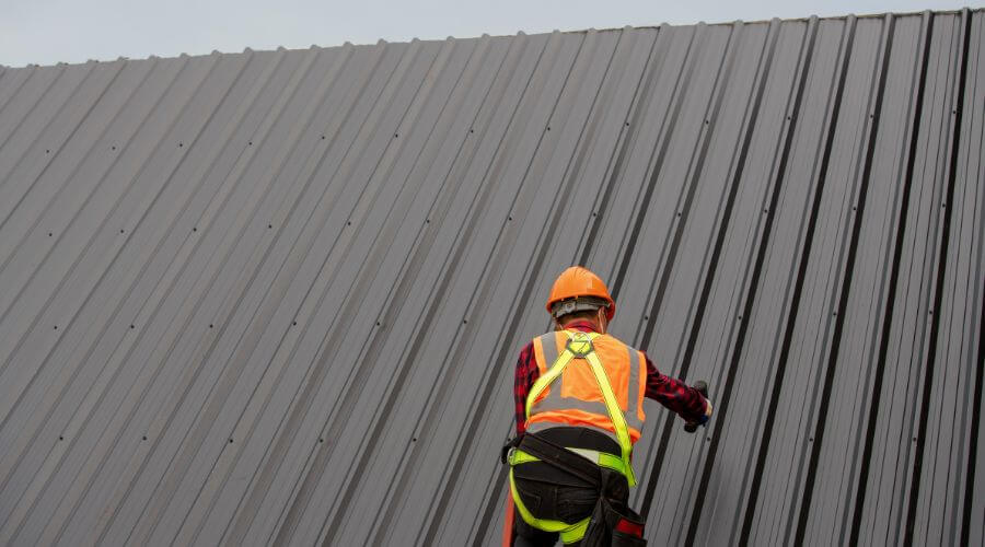 Professional metal roof installation services in Little River, CA